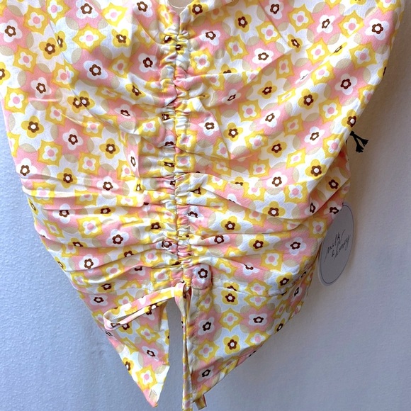 Milk & Honey halter top size XS NWT, lightweight and cool - Picture 2 of 9